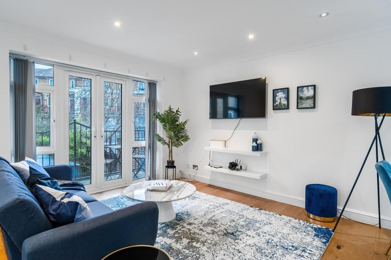 Chic 3 Bed Apartment Near London Bridge With Balcony Kültér fotó